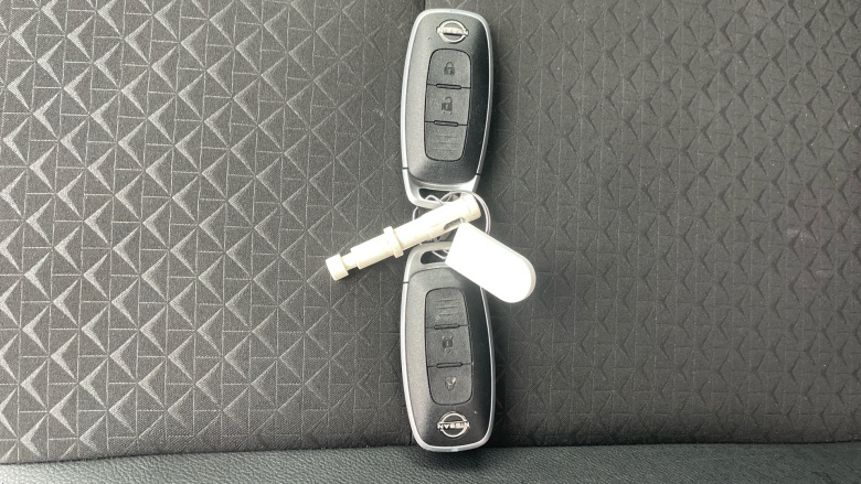 Nissan Juke 1.0 DiG-T N-Connecta 5dr DCT Petrol Hatchback